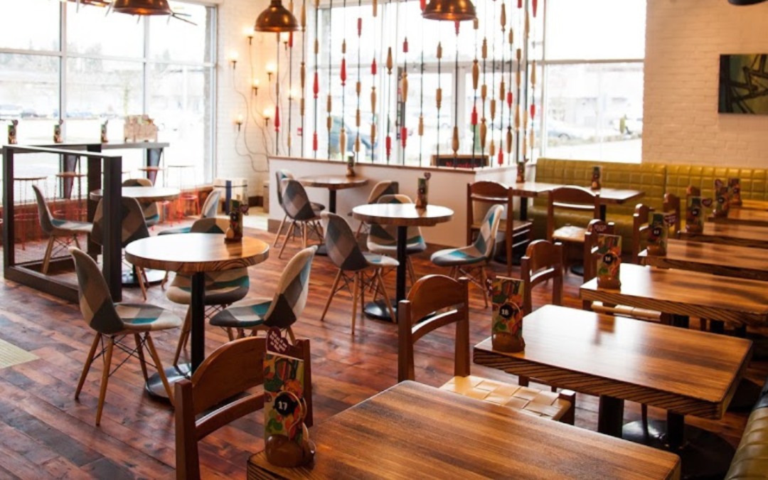 Woodgrain Metal Chairs: Why Choose Woodgrain Metal Chairs for Your Restaurant